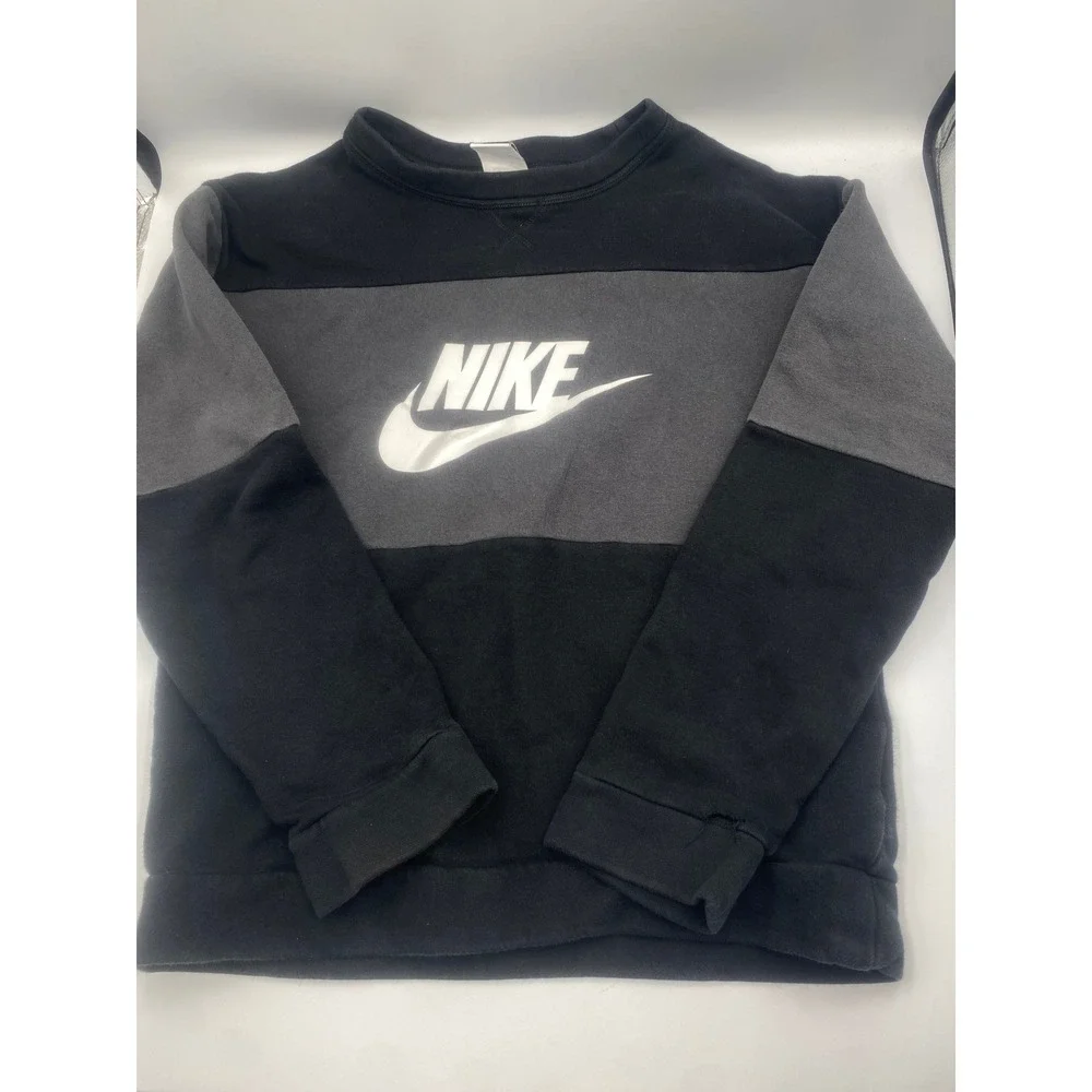 Nike Boys Sweatshirt Kids Large Black Gray Colorblock Pullover Logo Preowned‎